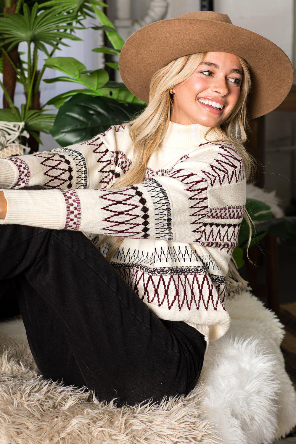 WT0004 BOHO ETHNIC PATTERN TURTLE NECK PULLOVER - VANILLA / S - Burzip Wholesale