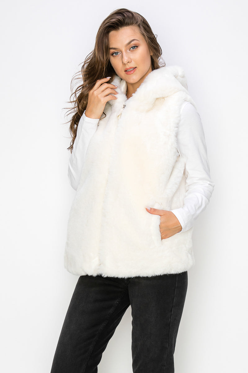 WV0038 RABBIT HOODED FUR VEST - CREAM / 1111=4pcs * $21 - Burzip Wholesale